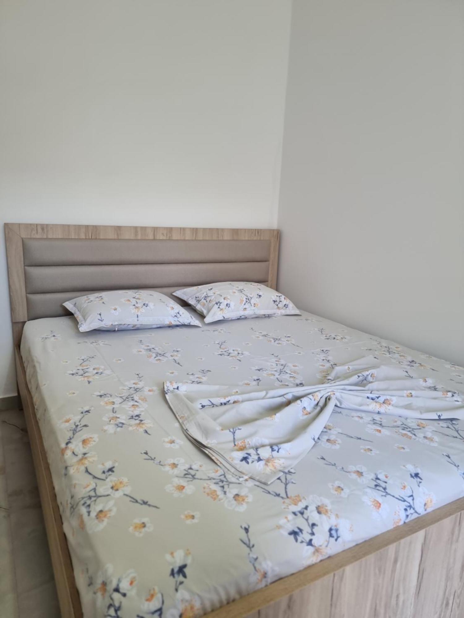 Rooms For Rent Durres Exterior photo